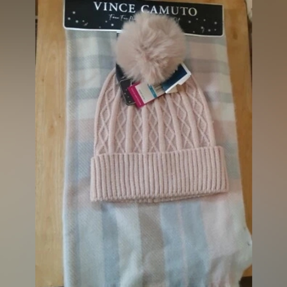 Vince Camuto Blush Cable Knit Beanie with Pom- NWT